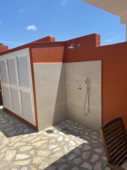 San Bartolomé Casa Macken Con Piscina Climatizada Y Jacuzzi 빌라 객실 사진