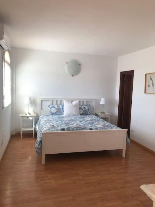 San Bartolomé Casa Macken Con Piscina Climatizada Y Jacuzzi 빌라 객실 사진